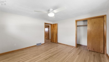 4561 Newbury, Vermilion, 44089, 3 Bedrooms Bedrooms, ,2 BathroomsBathrooms,Residential,For Sale,Newbury,20261587