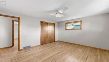 4561 Newbury, Vermilion, 44089, 3 Bedrooms Bedrooms, ,2 BathroomsBathrooms,Residential,For Sale,Newbury,20261587