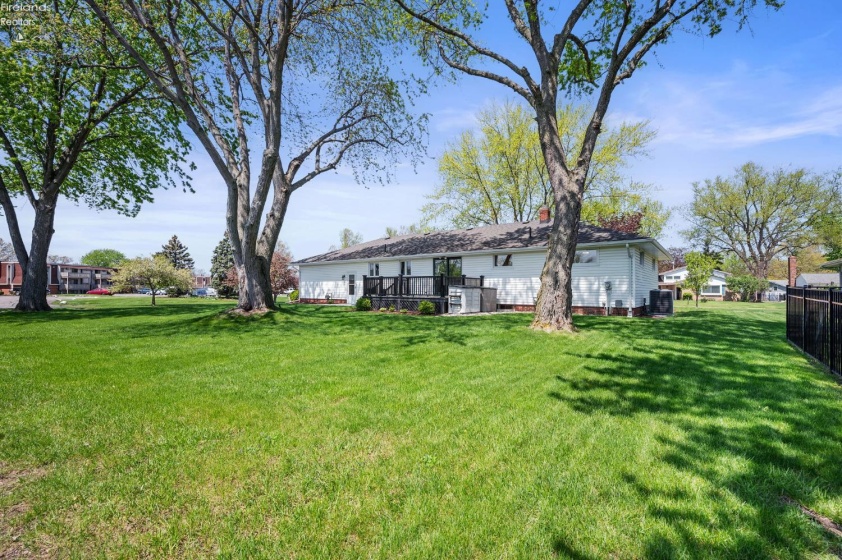 4561 Newbury, Vermilion, 44089, 3 Bedrooms Bedrooms, ,2 BathroomsBathrooms,Residential,For Sale,Newbury,20261587