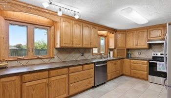 4561 Newbury, Vermilion, 44089, 3 Bedrooms Bedrooms, ,2 BathroomsBathrooms,Residential,For Sale,Newbury,20261587