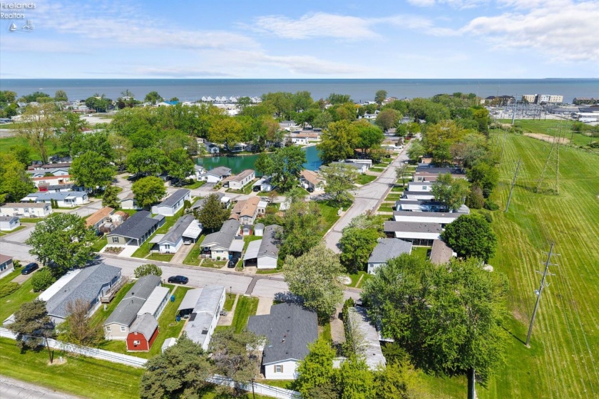 1805 Briarcrest Drive, Port Clinton, 43452, 3 Bedrooms Bedrooms, ,2 BathroomsBathrooms,Residential,For Sale,Briarcrest,20261675