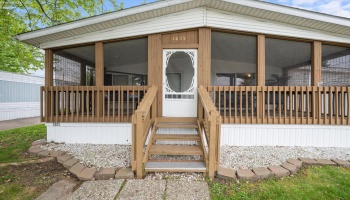 1805 Briarcrest Drive, Port Clinton, 43452, 3 Bedrooms Bedrooms, ,2 BathroomsBathrooms,Residential,For Sale,Briarcrest,20261675