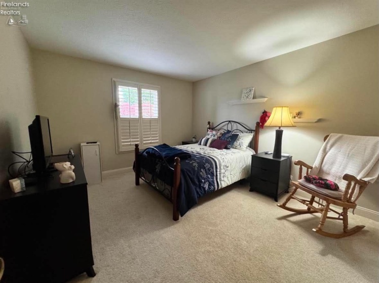 1724 Courtney Lane, Huron, 44839, 3 Bedrooms Bedrooms, ,2 BathroomsBathrooms,Residential,For Sale,Courtney,20261700