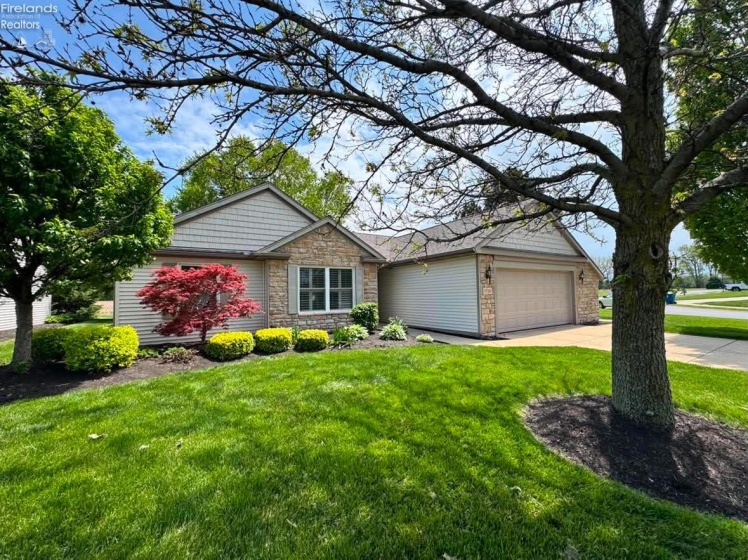 1724 Courtney Lane, Huron, 44839, 3 Bedrooms Bedrooms, ,2 BathroomsBathrooms,Residential,For Sale,Courtney,20261700