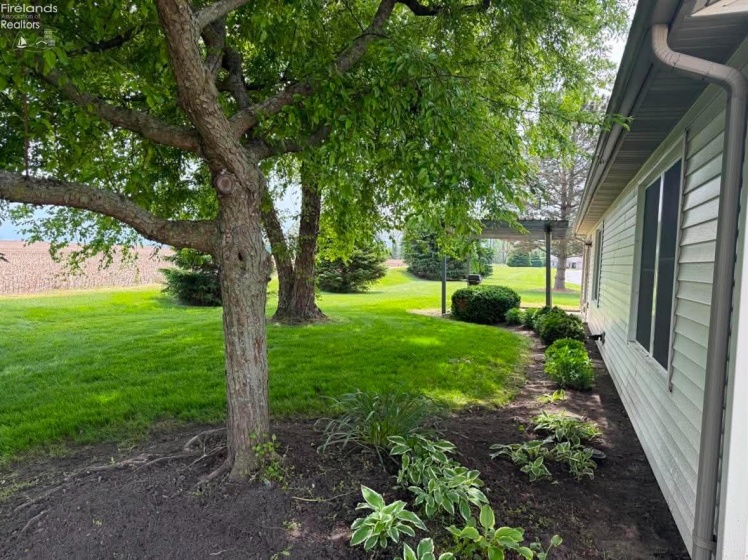 1724 Courtney Lane, Huron, 44839, 3 Bedrooms Bedrooms, ,2 BathroomsBathrooms,Residential,For Sale,Courtney,20261700
