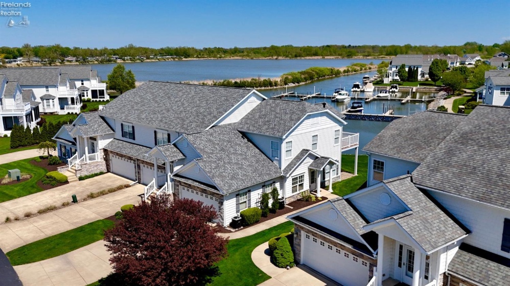5228 Blue Teal Drive, Port Clinton, 43452, 2 Bedrooms Bedrooms, ,2 BathroomsBathrooms,Residential,For Sale,Blue Teal,20261705