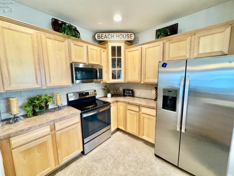 5228 Blue Teal Drive, Port Clinton, 43452, 2 Bedrooms Bedrooms, ,2 BathroomsBathrooms,Residential,For Sale,Blue Teal,20261705
