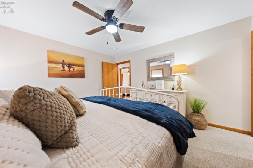 1385 McCloy Avenue, Port Clinton, 43452, 3 Bedrooms Bedrooms, ,2 BathroomsBathrooms,Residential,For Sale,McCloy,20261703