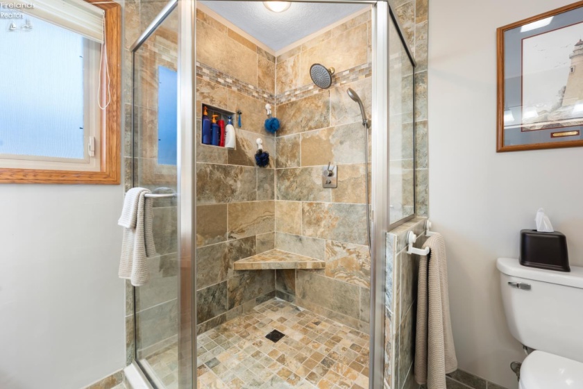 1385 McCloy Avenue, Port Clinton, 43452, 3 Bedrooms Bedrooms, ,2 BathroomsBathrooms,Residential,For Sale,McCloy,20261703