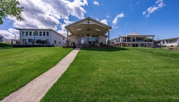 1385 McCloy Avenue, Port Clinton, 43452, 3 Bedrooms Bedrooms, ,2 BathroomsBathrooms,Residential,For Sale,McCloy,20261703
