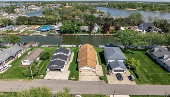 1385 McCloy Avenue, Port Clinton, 43452, 3 Bedrooms Bedrooms, ,2 BathroomsBathrooms,Residential,For Sale,McCloy,20261703