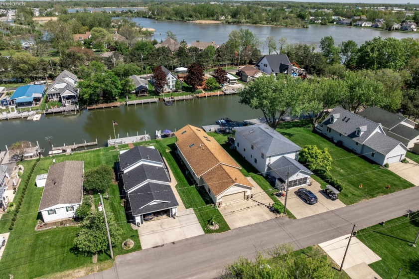 1385 McCloy Avenue, Port Clinton, 43452, 3 Bedrooms Bedrooms, ,2 BathroomsBathrooms,Residential,For Sale,McCloy,20261703
