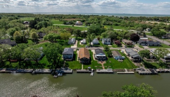 1385 McCloy Avenue, Port Clinton, 43452, 3 Bedrooms Bedrooms, ,2 BathroomsBathrooms,Residential,For Sale,McCloy,20261703