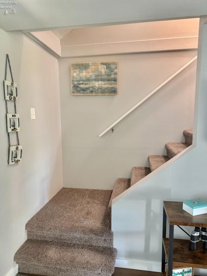 102 Landing Lane, Marblehead, 43440, 2 Bedrooms Bedrooms, ,2 BathroomsBathrooms,Residential,For Sale,Landing,20261699