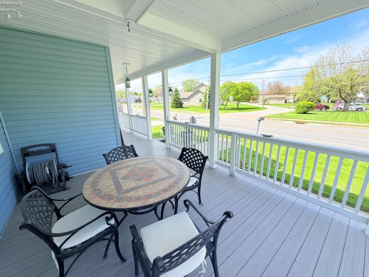 410 Main Street, Marblehead, 43440, 4 Bedrooms Bedrooms, ,2 BathroomsBathrooms,Residential,For Sale,Main,20261707