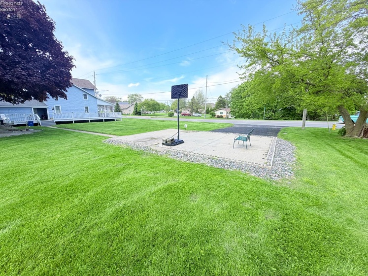 410 Main Street, Marblehead, 43440, 4 Bedrooms Bedrooms, ,2 BathroomsBathrooms,Residential,For Sale,Main,20261707