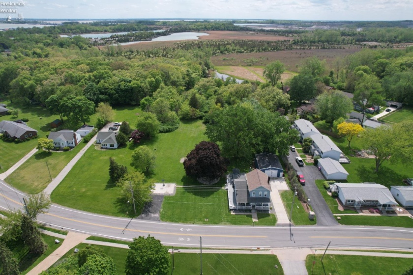 410 Main Street, Marblehead, 43440, 4 Bedrooms Bedrooms, ,2 BathroomsBathrooms,Residential,For Sale,Main,20261707