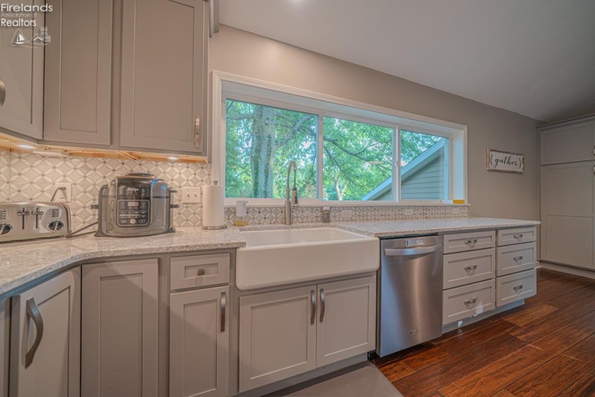 12211 Jeffries Road, Milan, 44846, 4 Bedrooms Bedrooms, ,3 BathroomsBathrooms,Residential,For Sale,Jeffries,20261510