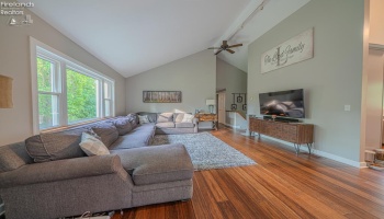12211 Jeffries Road, Milan, 44846, 4 Bedrooms Bedrooms, ,3 BathroomsBathrooms,Residential,For Sale,Jeffries,20261510