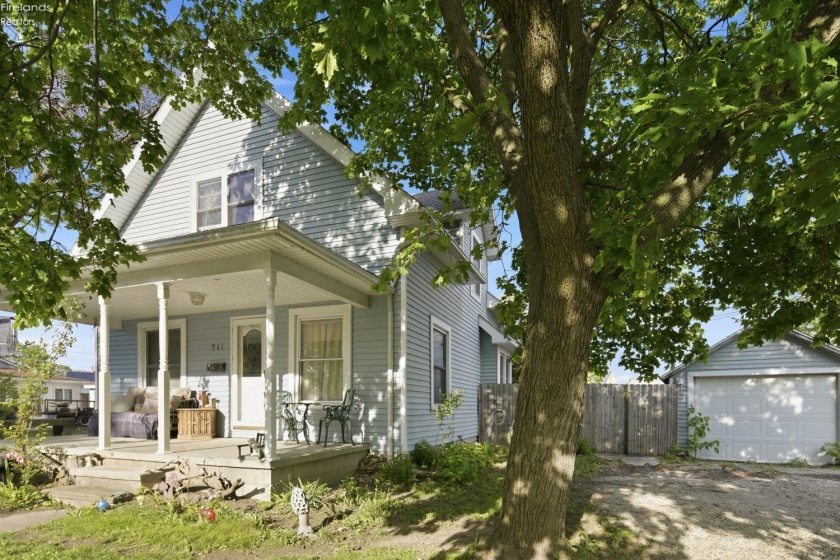 211 Lime Street, Woodville, 43469, 3 Bedrooms Bedrooms, ,2 BathroomsBathrooms,Residential,For Sale,Lime,20261505