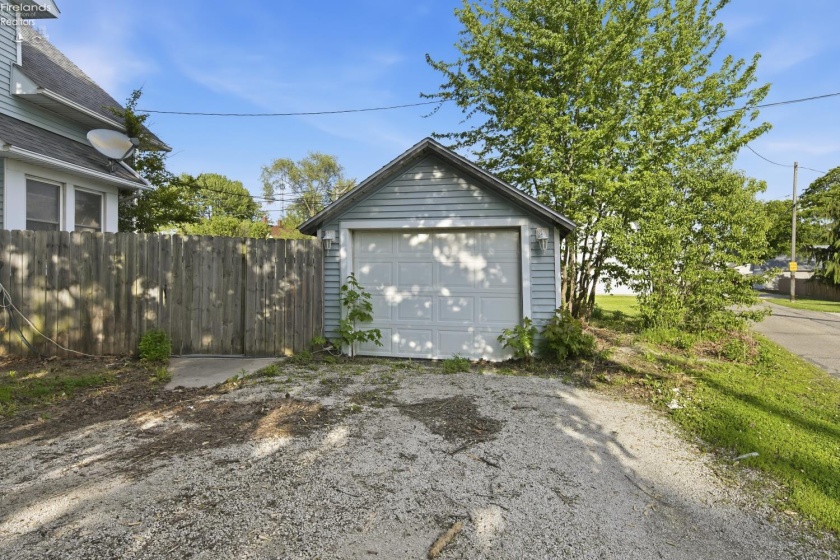 211 Lime Street, Woodville, 43469, 3 Bedrooms Bedrooms, ,2 BathroomsBathrooms,Residential,For Sale,Lime,20261505