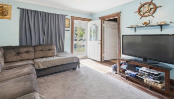 211 Lime Street, Woodville, 43469, 3 Bedrooms Bedrooms, ,2 BathroomsBathrooms,Residential,For Sale,Lime,20261505 211 Lime Street, Woodville, 43469, 3 Bedrooms Bedrooms, ,2 BathroomsBathrooms,Residential,For Sale,Lime,20261505