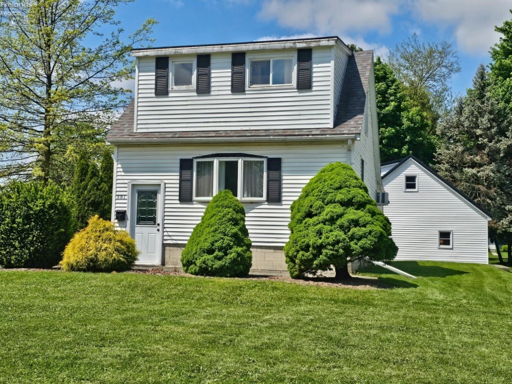 201 Brinker Street, Bellevue, 44811, 3 Bedrooms Bedrooms, ,1 BathroomBathrooms,Residential,For Sale,Brinker,20261709