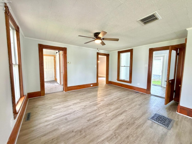 807 Main, Bellevue, 44811, 3 Bedrooms Bedrooms, ,1 BathroomBathrooms,Residential,For Sale,Main,20261525