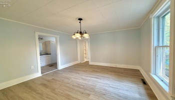 807 Main, Bellevue, 44811, 3 Bedrooms Bedrooms, ,1 BathroomBathrooms,Residential,For Sale,Main,20261525 807 Main, Bellevue, 44811, 3 Bedrooms Bedrooms, ,1 BathroomBathrooms,Residential,For Sale,Main,20261525