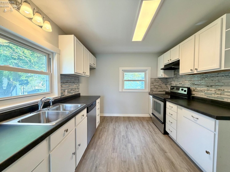807 Main, Bellevue, 44811, 3 Bedrooms Bedrooms, ,1 BathroomBathrooms,Residential,For Sale,Main,20261525