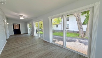 807 Main, Bellevue, 44811, 3 Bedrooms Bedrooms, ,1 BathroomBathrooms,Residential,For Sale,Main,20261525 807 Main, Bellevue, 44811, 3 Bedrooms Bedrooms, ,1 BathroomBathrooms,Residential,For Sale,Main,20261525