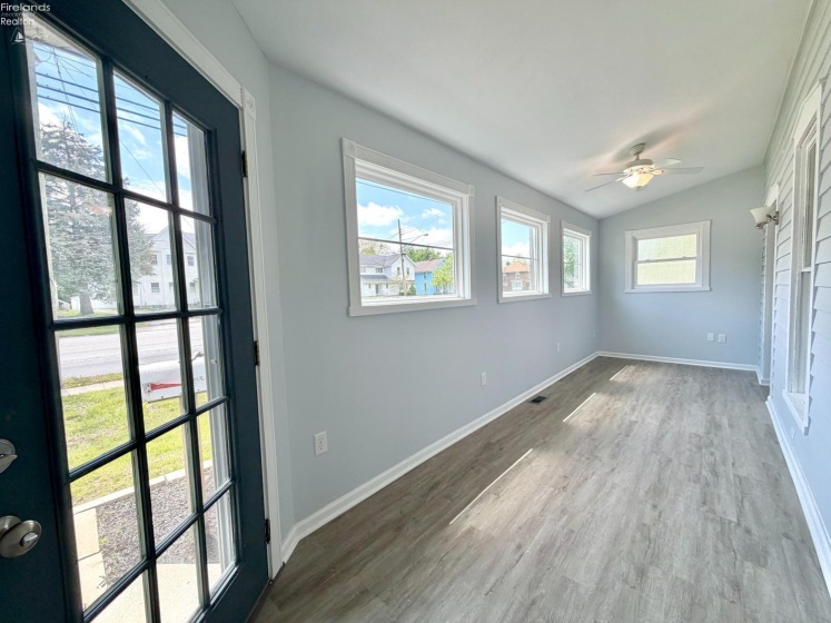 807 Main, Bellevue, 44811, 3 Bedrooms Bedrooms, ,1 BathroomBathrooms,Residential,For Sale,Main,20261525
