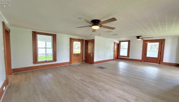 807 Main, Bellevue, 44811, 3 Bedrooms Bedrooms, ,1 BathroomBathrooms,Residential,For Sale,Main,20261525 807 Main, Bellevue, 44811, 3 Bedrooms Bedrooms, ,1 BathroomBathrooms,Residential,For Sale,Main,20261525