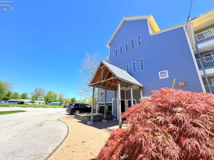 400 Swartz Lane, Middle Bass Island, 43446, 2 Bedrooms Bedrooms, ,1 BathroomBathrooms,Residential,For Sale,Swartz,20261719