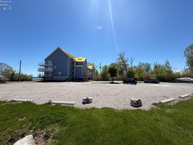 400 Swartz Lane, Middle Bass Island, 43446, 2 Bedrooms Bedrooms, ,1 BathroomBathrooms,Residential,For Sale,Swartz,20261719