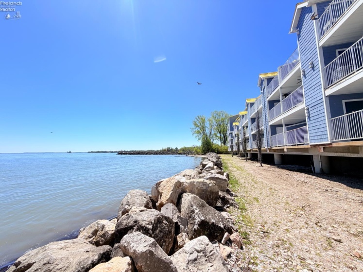 400 Swartz Lane, Middle Bass Island, 43446, 2 Bedrooms Bedrooms, ,1 BathroomBathrooms,Residential,For Sale,Swartz,20261719