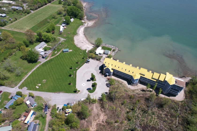 400 Swartz Lane, Middle Bass Island, 43446, 2 Bedrooms Bedrooms, ,1 BathroomBathrooms,Residential,For Sale,Swartz,20261719
