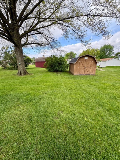 41 Oakwood Drive, Tiffin, 44883, 2 Bedrooms Bedrooms, ,1 BathroomBathrooms,Residential,For Sale,Oakwood,20261720