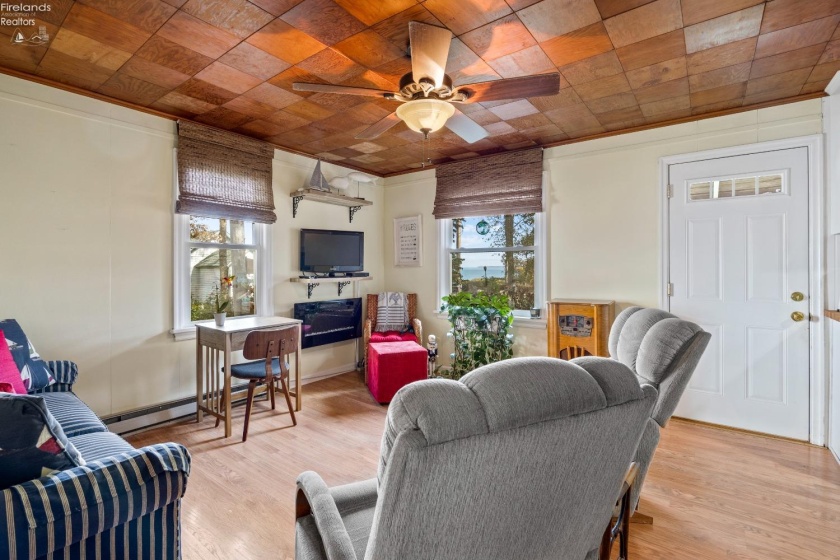 5861 Woodland Drive, Port Clinton, 43452, ,Multiple Units,For Sale,Woodland,20261737
