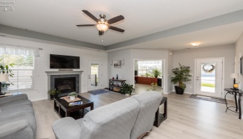 6012 Coventry Circle, Huron, 44839, 2 Bedrooms Bedrooms, ,3 BathroomsBathrooms,Residential,For Sale,Coventry,20261715