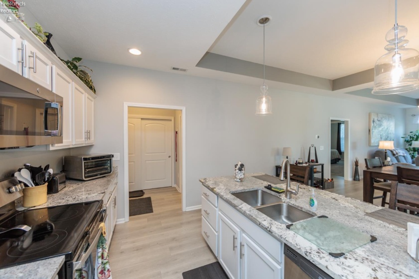 6012 Coventry Circle, Huron, 44839, 2 Bedrooms Bedrooms, ,3 BathroomsBathrooms,Residential,For Sale,Coventry,20261715