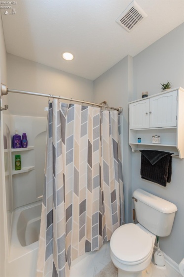 6012 Coventry Circle, Huron, 44839, 2 Bedrooms Bedrooms, ,3 BathroomsBathrooms,Residential,For Sale,Coventry,20261715