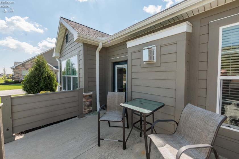 6012 Coventry Circle, Huron, 44839, 2 Bedrooms Bedrooms, ,3 BathroomsBathrooms,Residential,For Sale,Coventry,20261715