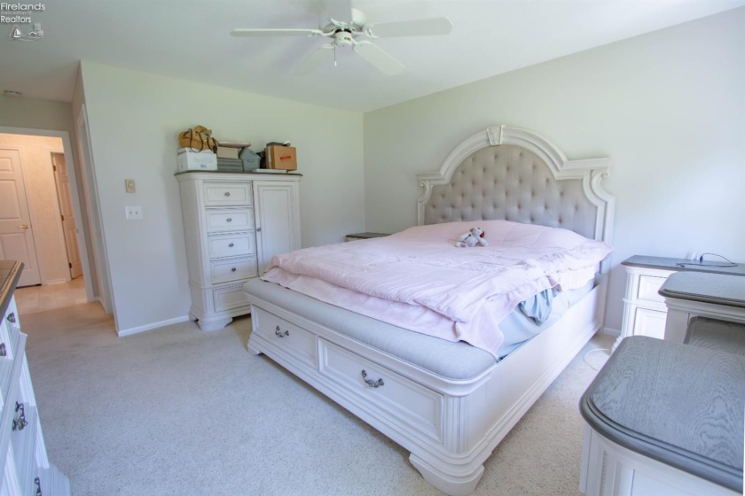 2202 Westwind Drive, Sandusky, 44870, 3 Bedrooms Bedrooms, ,2 BathroomsBathrooms,Residential,For Sale,Westwind,20261713