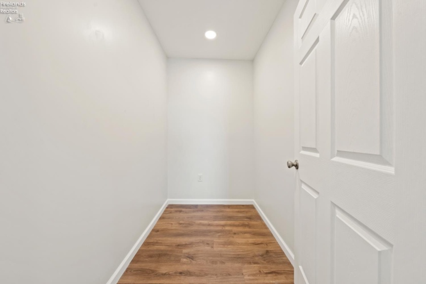 764 Catawba Road, Port Clinton, 43452, ,1 BathroomBathrooms,Residential,For Sale,Catawba,20261691