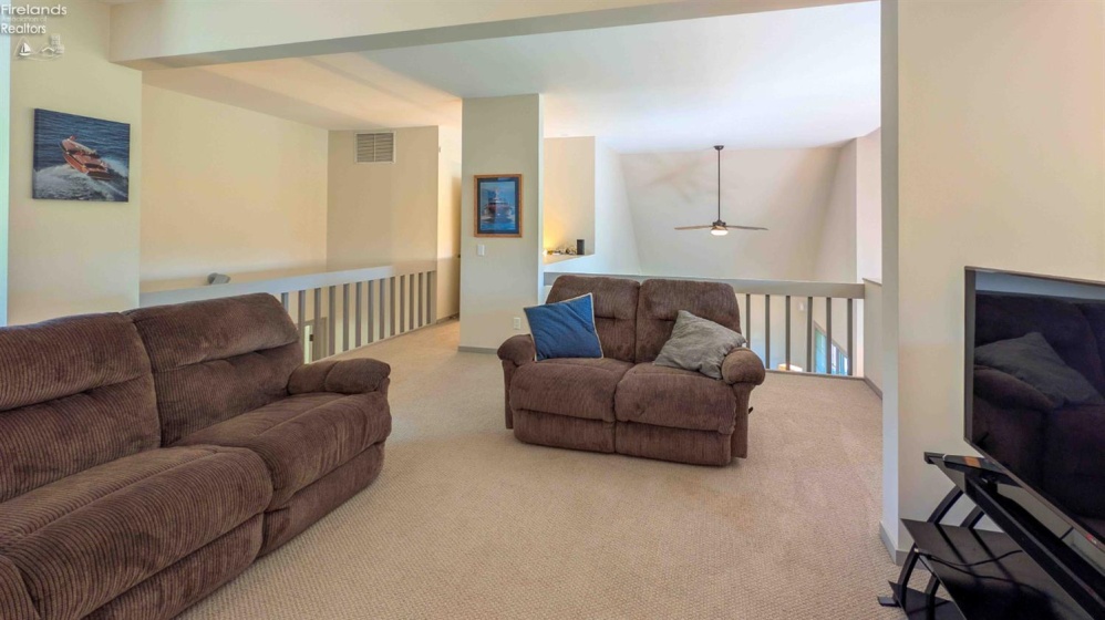 4475 Marin, Port Clinton, 43452, 2 Bedrooms Bedrooms, ,3 BathroomsBathrooms,Residential,For Sale,Marin,20261674