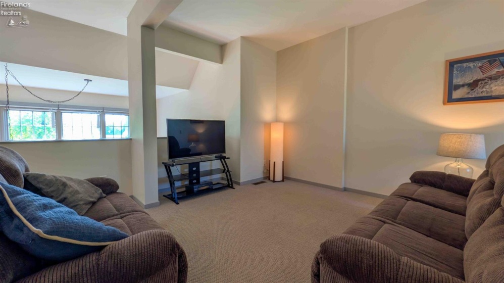 4475 Marin, Port Clinton, 43452, 2 Bedrooms Bedrooms, ,3 BathroomsBathrooms,Residential,For Sale,Marin,20261674