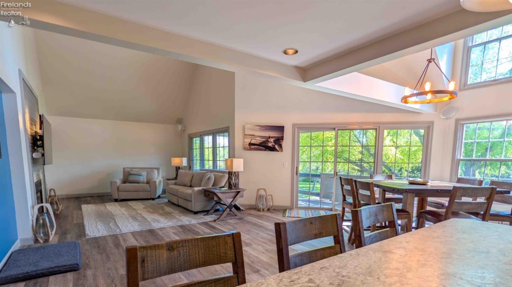 4475 Marin, Port Clinton, 43452, 2 Bedrooms Bedrooms, ,3 BathroomsBathrooms,Residential,For Sale,Marin,20261674