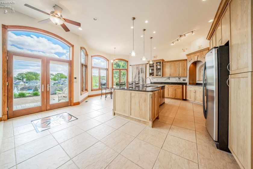 3706 Baycliffs Drive, Marblehead, 43440, 4 Bedrooms Bedrooms, ,4 BathroomsBathrooms,Residential,For Sale,Baycliffs,20261514