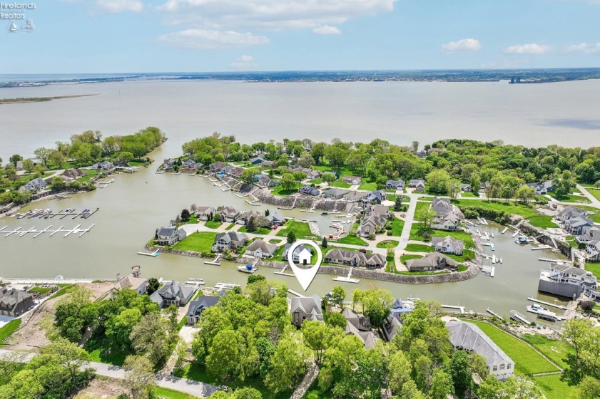 3706 Baycliffs Drive, Marblehead, 43440, 4 Bedrooms Bedrooms, ,4 BathroomsBathrooms,Residential,For Sale,Baycliffs,20261514